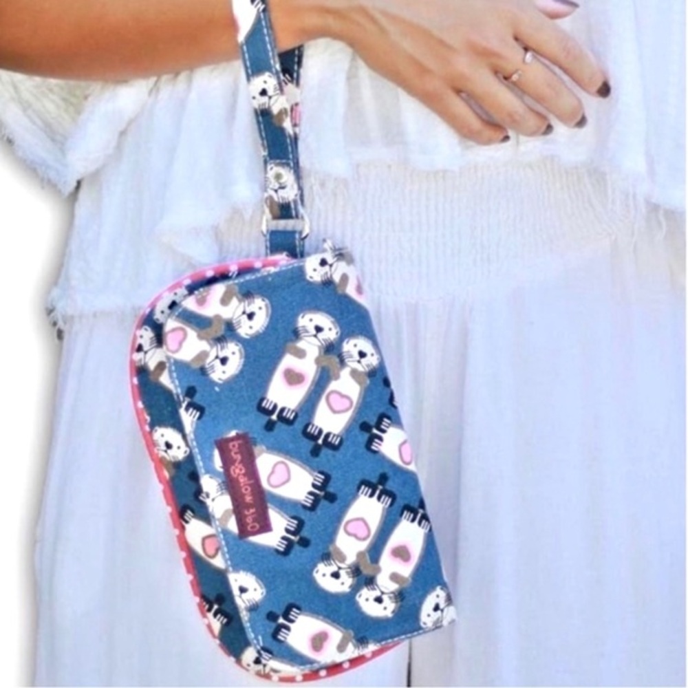 Bungalow 360 Blue Otter Print Colorful Canvas Wristlet 8.5 x 5 x 1 Inches